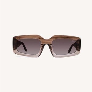 dezi read the room sunglasses espresso oak / gray faded